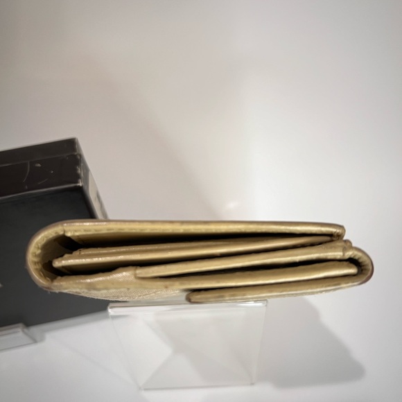 AUTHENTIC GUCCI GG SIGNATURE CANVAS LONG WALLET BEIGE IVORY LEATHER WITH BOX - Picture 4 of 12